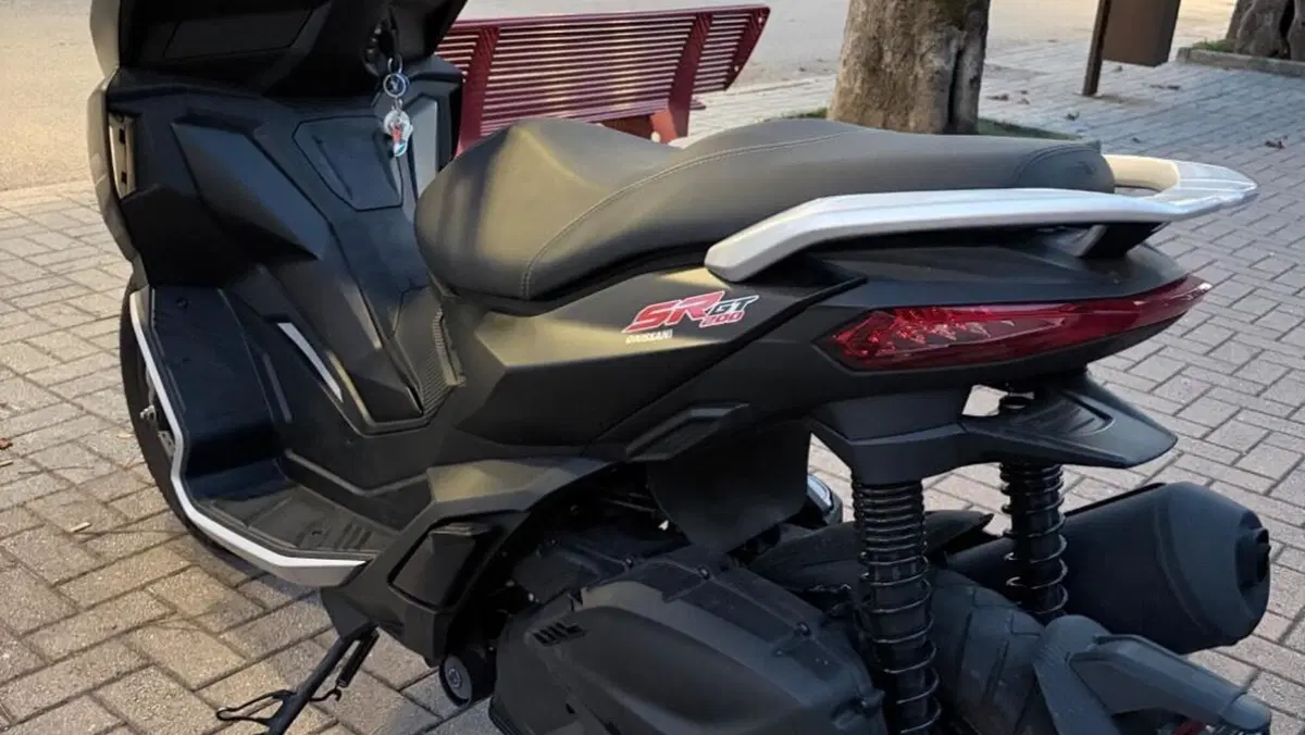 Aprilia SR GT 200 (2022 - 24)  (2)