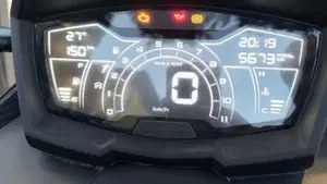 Aprilia SR GT 200 (2022 - 24)  (6)
