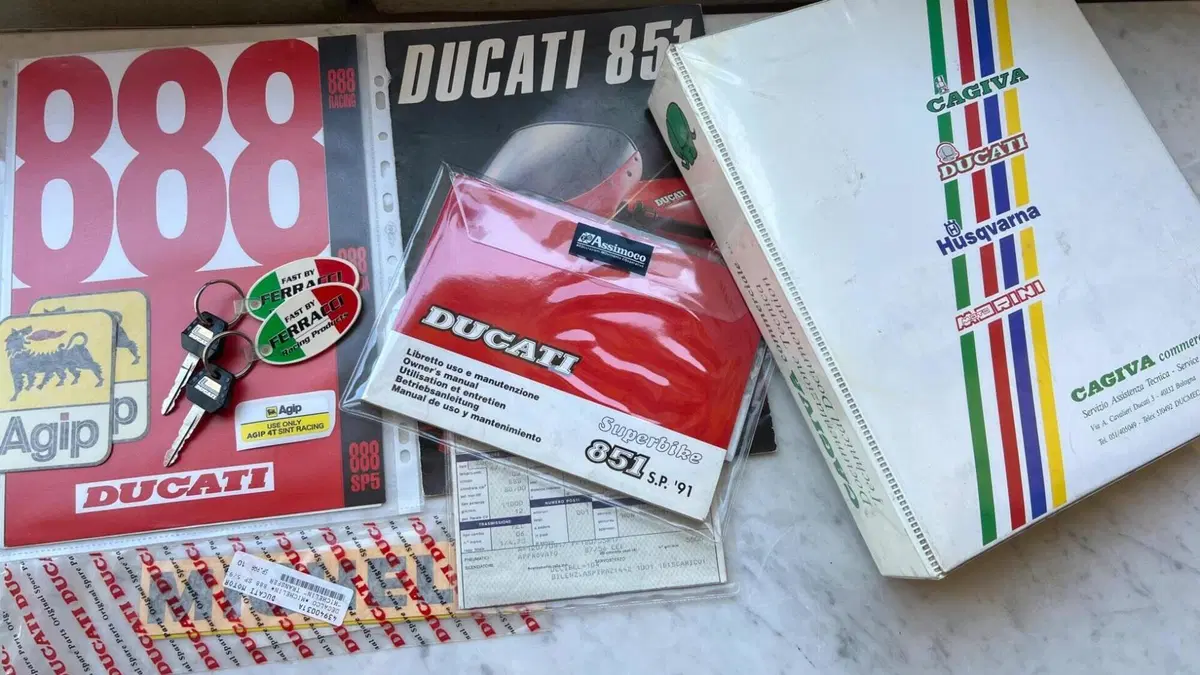 Ducati 851 Superbike Strada (1990)  (7)
