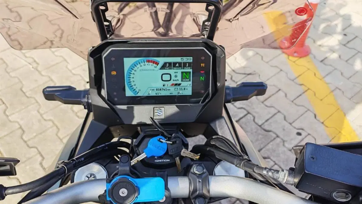 Suzuki V-Strom 800SE (2023 - 24)  (6)