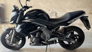 Kawasaki ER-6N (2009 - 11)  (2)