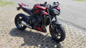 Triumph Street Triple 765 RS (2023 - 26)  (4)