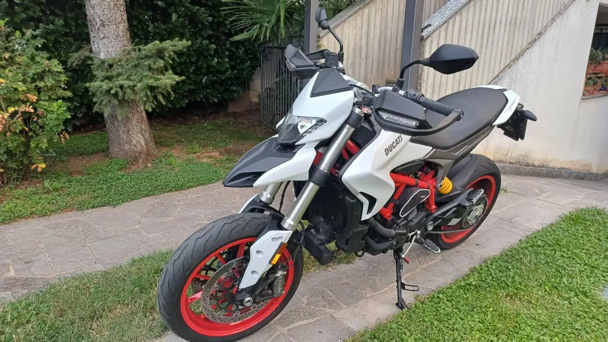 Ducati Hypermotard 939 (2016 - 18)  (3)