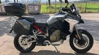 Ducati Multistrada V4 S (2021 - 24) usata