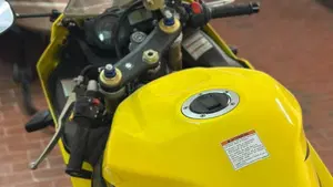 Suzuki GSX R 600 (2004 - 05)  (5)