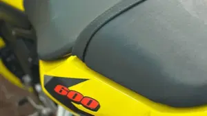 Suzuki GSX R 600 (2004 - 05)  (9)
