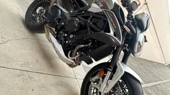 MV Agusta Dragster 800 RR (2021 - 23) usata