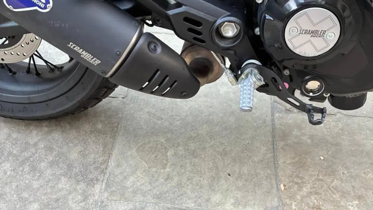 Ducati Scrambler 800 Nightshift (2025 - 26)  (4)