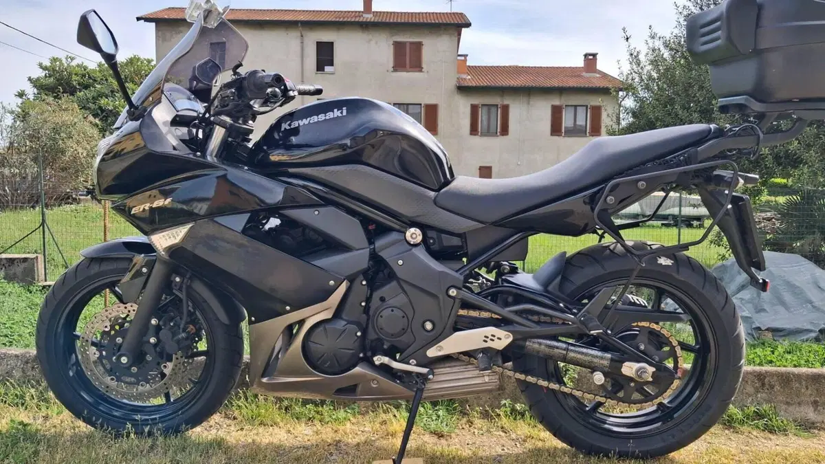 Kawasaki ER-6F (2009 - 11)  (3)