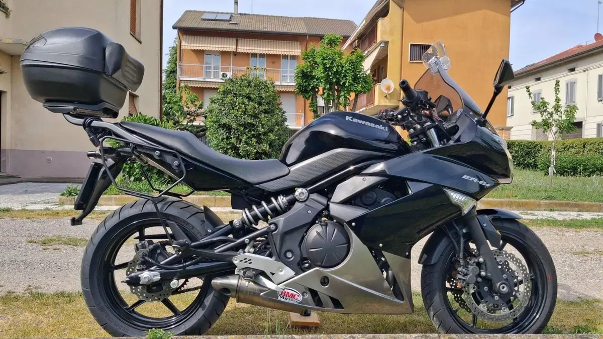 Kawasaki ER-6F (2009 - 11)  (5)