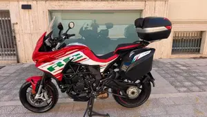 MV Agusta Turismo Veloce 800 RC SCS (2022 - 26)  (4)