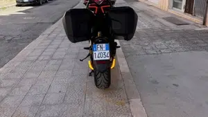 MV Agusta Turismo Veloce 800 RC SCS (2022 - 26)  (6)