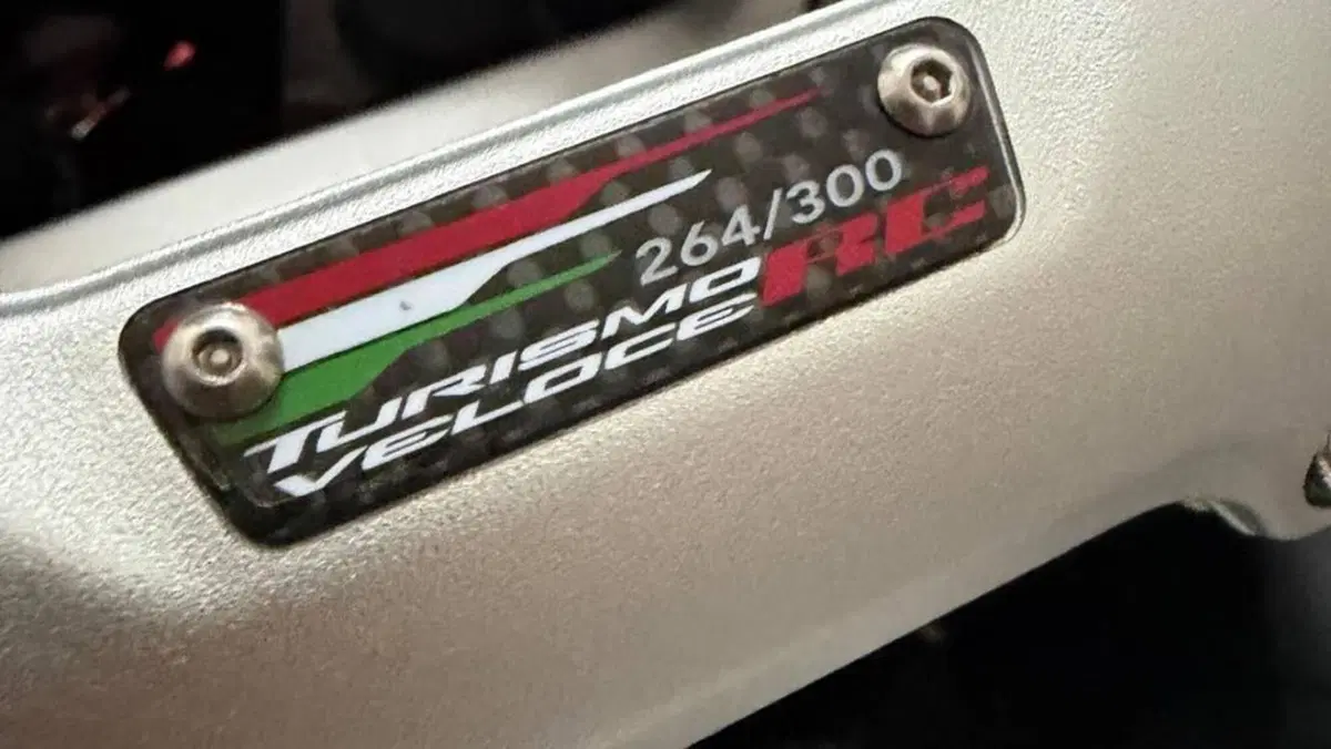 MV Agusta Turismo Veloce 800 RC SCS (2022 - 26)  (10)