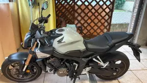 Honda CB 650 R (2024 - 25) 