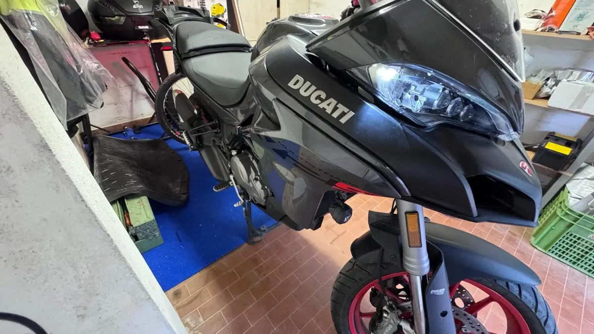 Ducati Multistrada V2 S (2022 - 24)  (7)