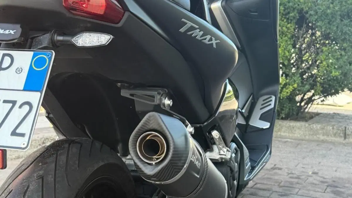 Yamaha T-Max 530 SX Sport Edition (2018 - 19)  (4)
