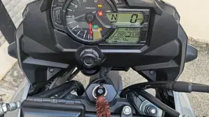 Suzuki V-Strom 1000 ABS (2014 - 17)  (8)