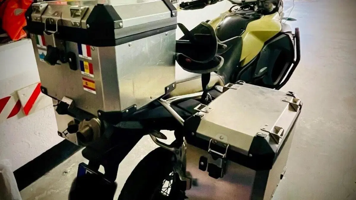 Bmw F 800 GS Adventure (2013 - 17)  (2)