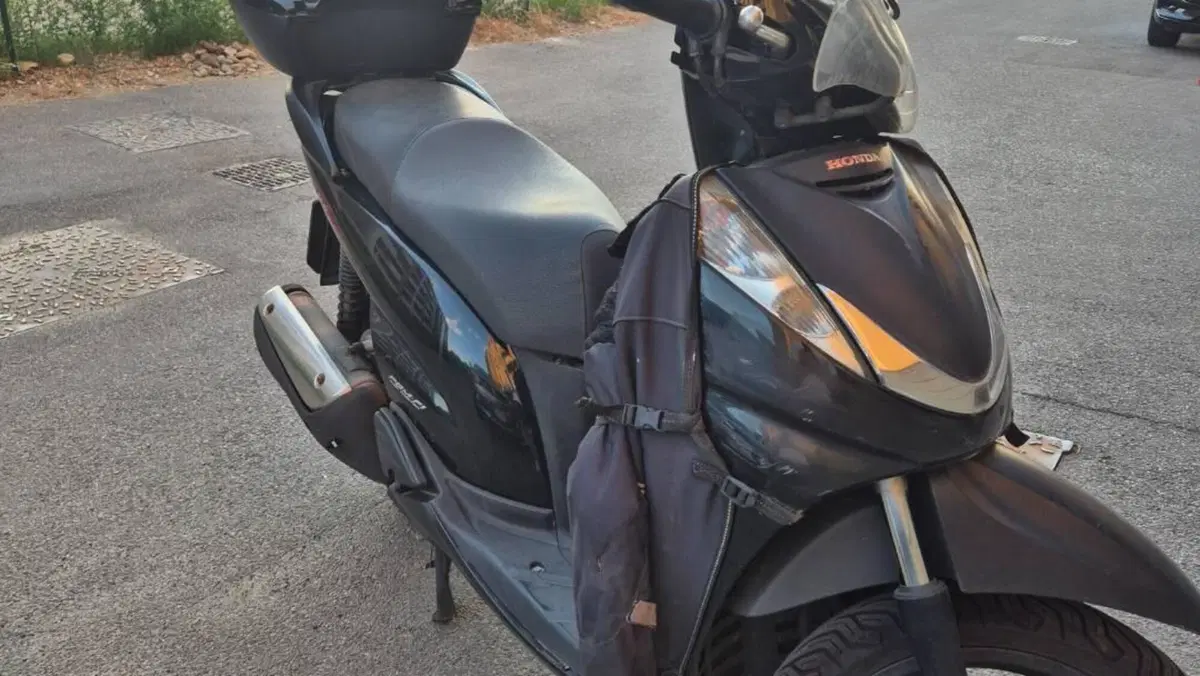 Honda SH 300 i (2011 - 14)  (2)
