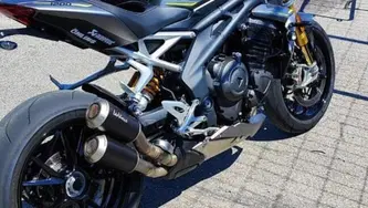 Triumph Speed Triple 1200 RS (2021 - 24) usata