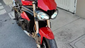 Triumph Speed Triple 1050 S ABS (2016 - 17)  (3)