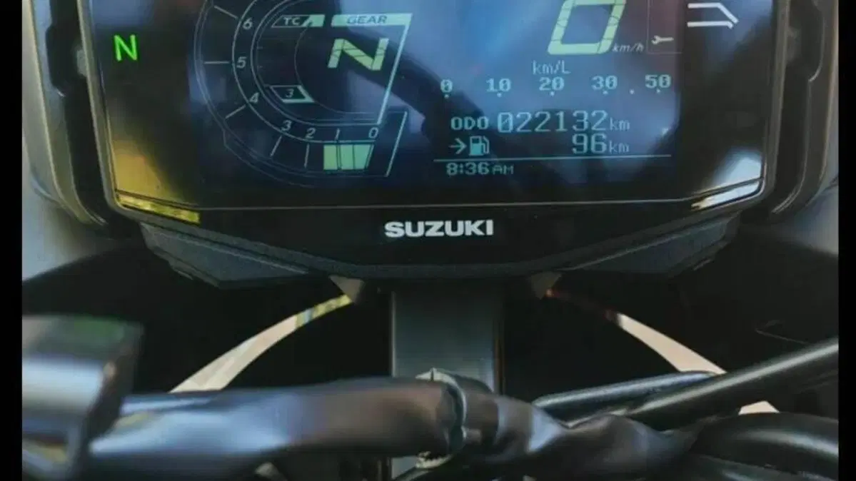 Suzuki Katana 1000 (2022 - 26)  (7)