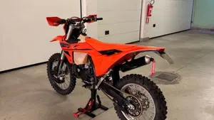 KTM 300 EXC (2025)  (2)