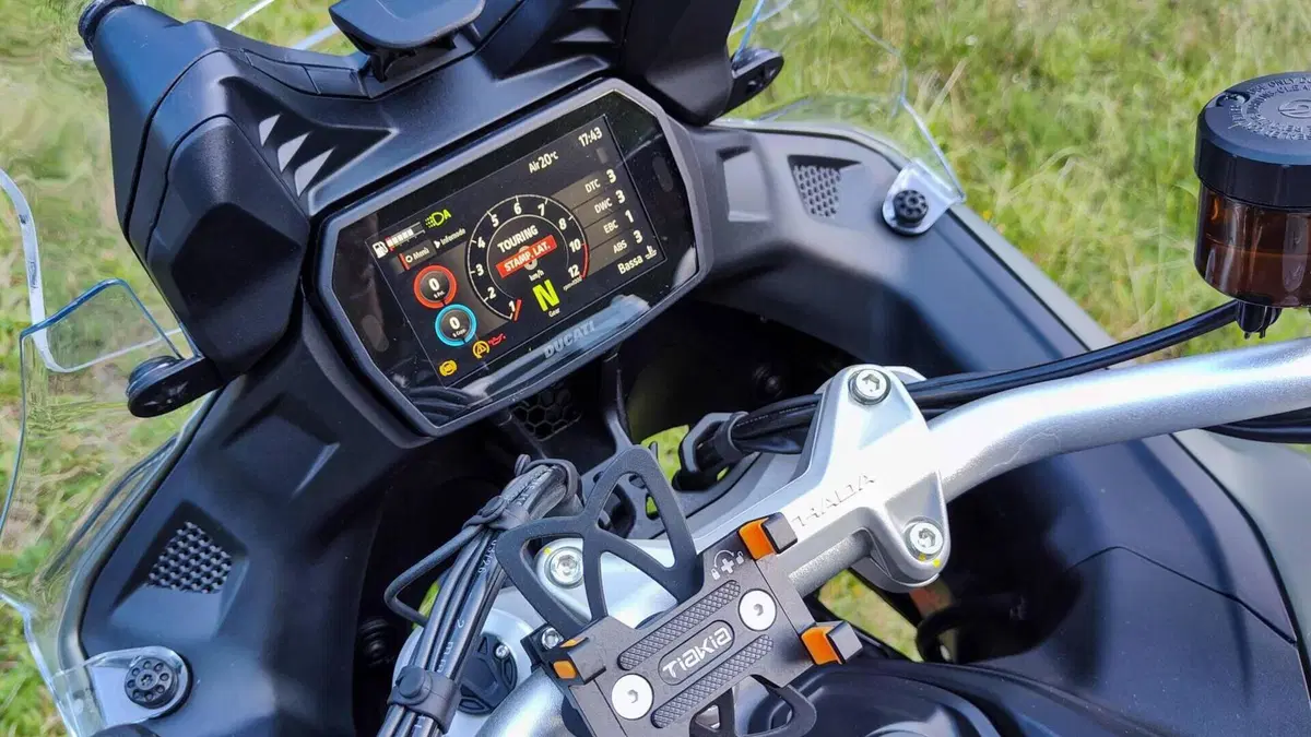 Ducati Multistrada V2 S (2025 - 26)  (2)
