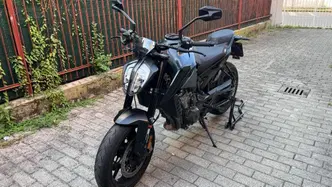KTM 890 Duke (2021 - 23) usata