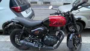 Royal Enfield HNTR 350 (2022 - 26) 