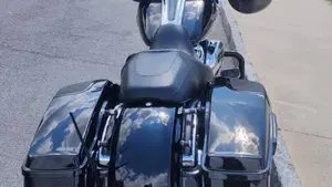 Harley-Davidson 107 Street Glide Special (2017 - 19) - FLHXS  (11)