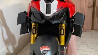Ducati Streetfighter V4 S (2023 - 24) usata