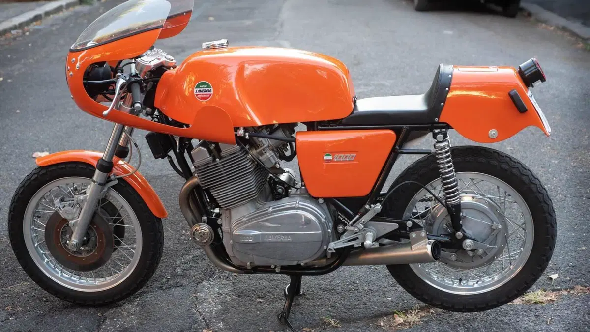 Laverda   (2)
