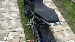 Yamaha MT-09 (2017 - 20)  (4)