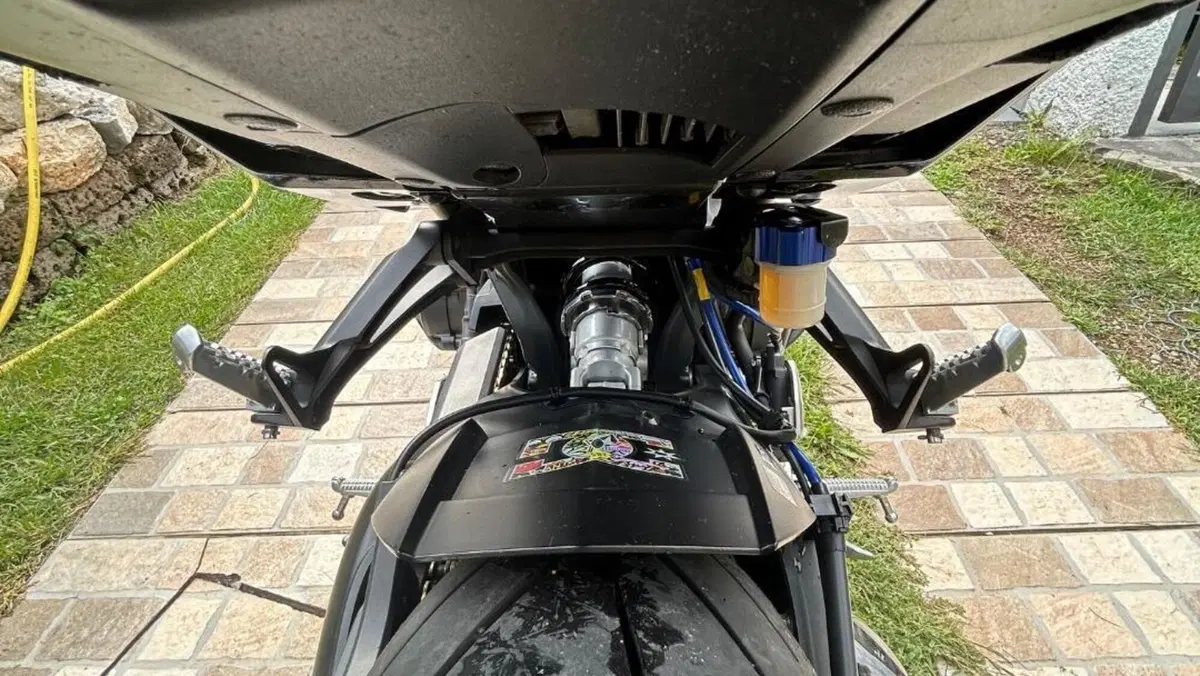 Yamaha MT-09 (2017 - 20)  (8)