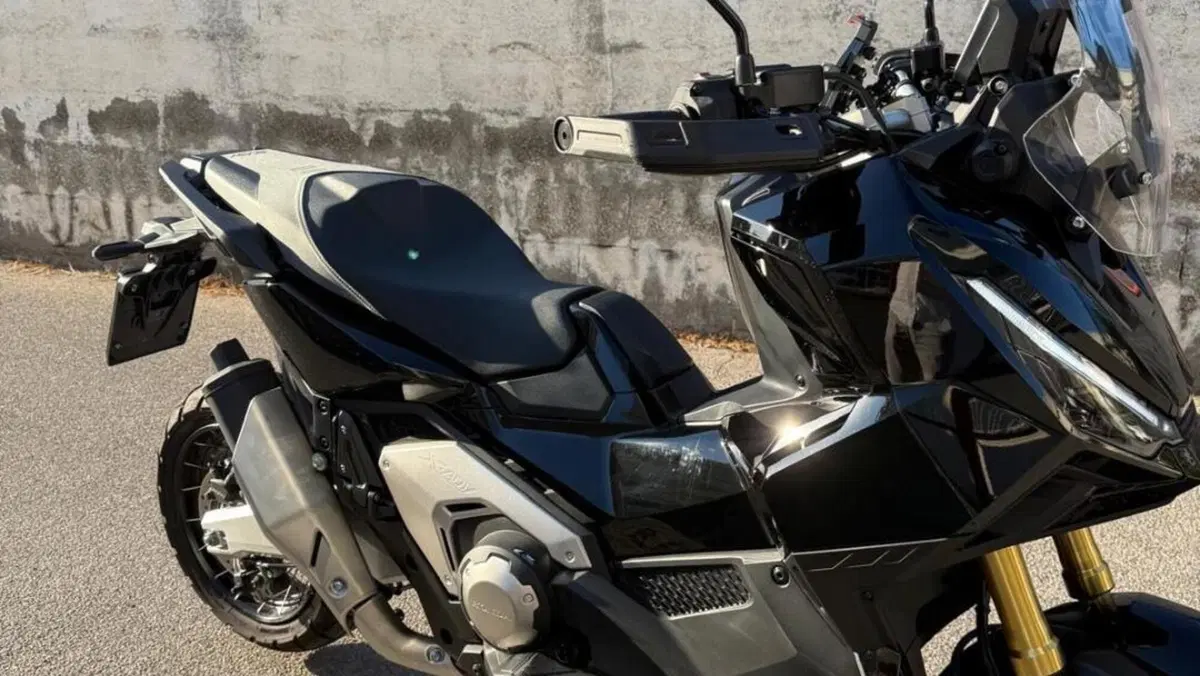 Honda X-ADV 750 (2025 - 27)  (2)