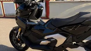 Honda X-ADV 750 (2025 - 27)  (3)