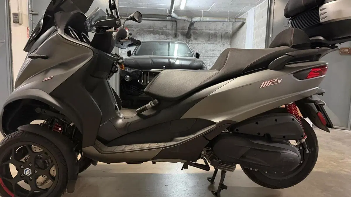 Piaggio Mp3 350 ie ABS (2020)  (8)