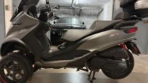 Piaggio Mp3 350 ie ABS (2020)  (8)