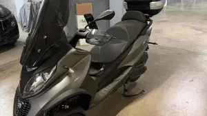 Piaggio Mp3 350 ie ABS (2020)  (9)