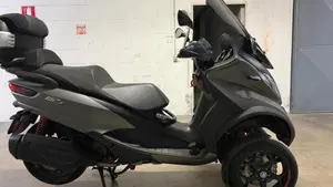 Piaggio Mp3 350 ie ABS (2020)  (12)