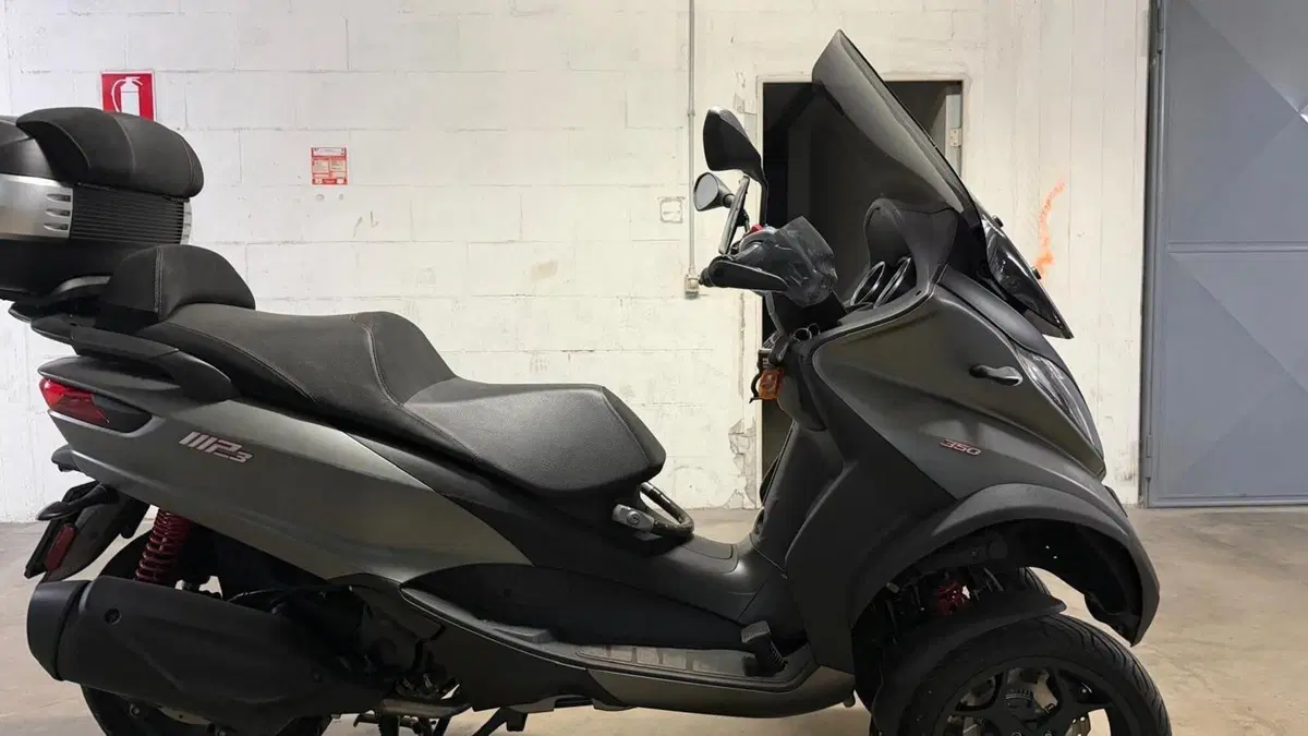 Piaggio Mp3 350 ie ABS (2020)  (13)