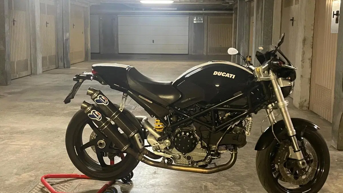 Ducati Monster S2R 1000  (6)