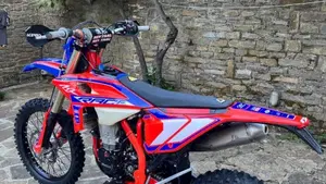 Betamotor RR 390 4T Enduro Race (2025)  (6)