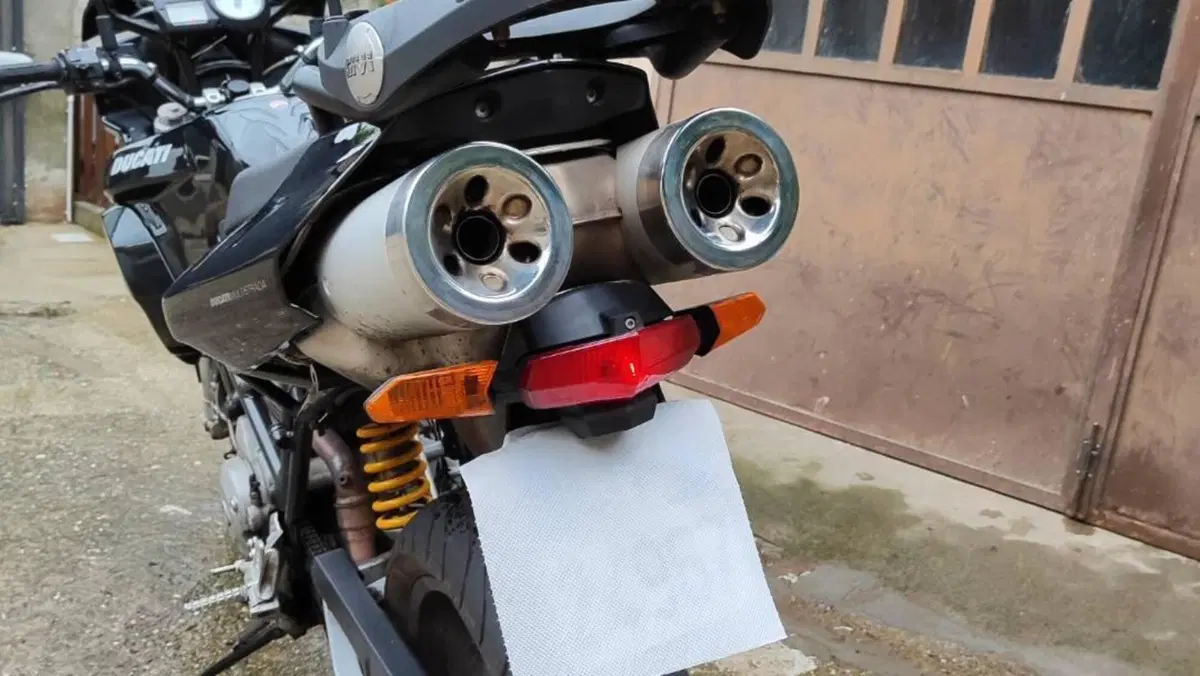 Ducati Multistrada 620 (2005 - 07)  (2)