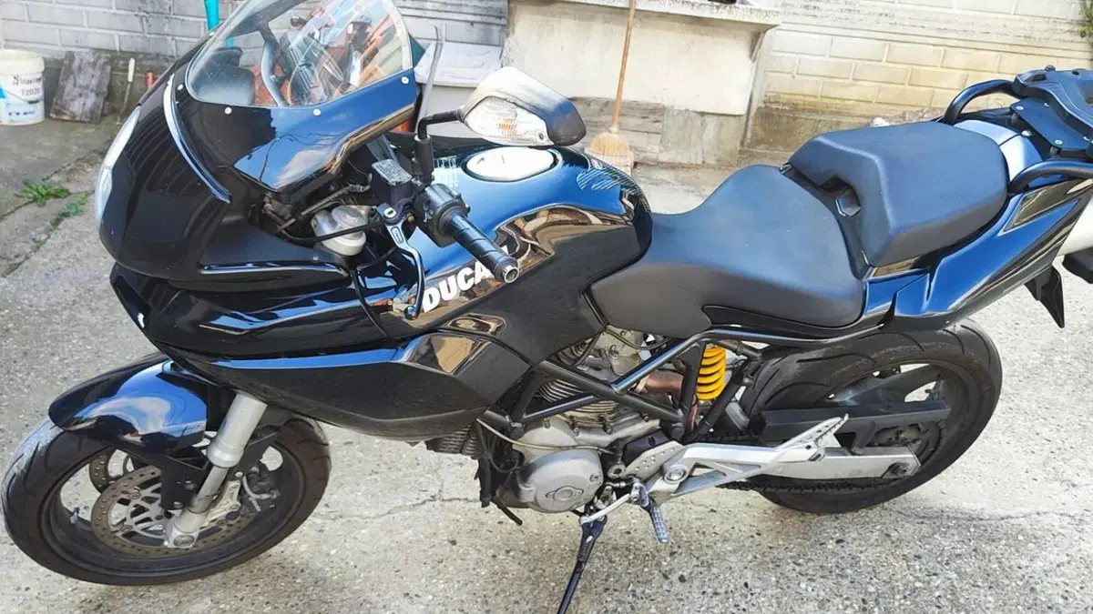 Ducati Multistrada 620 (2005 - 07)  (8)