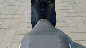 Kymco Agility 125 R16 (2008 - 17)  (3)