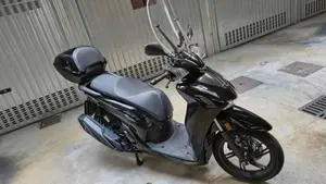 Honda SH 350i GT (2025 - 26)  (4)
