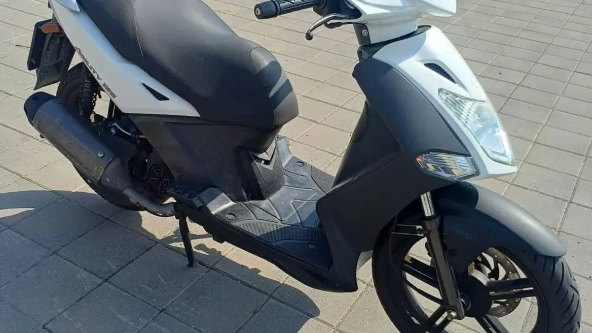 Kymco Agility 125 R16 (2008 - 17)  (7)