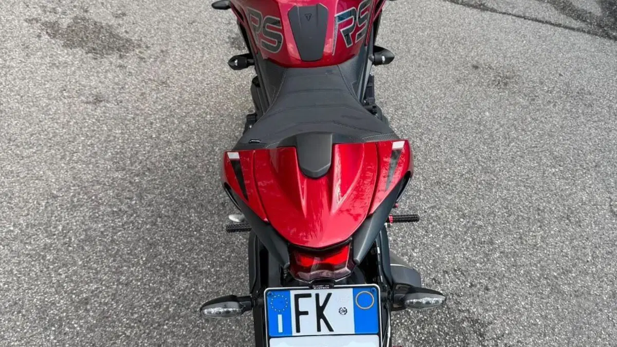 Triumph Street Triple 765 RS (2023 - 26)  (4)